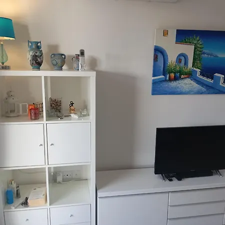 Sunset Apartment *