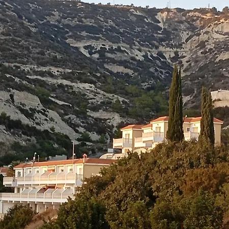 Sunset Peyia